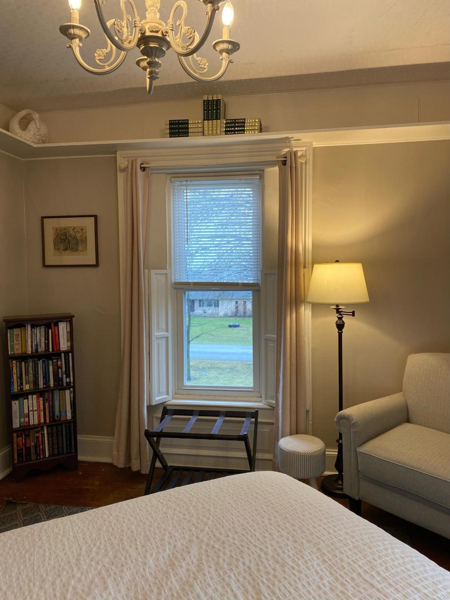 The Vine Bed & Breakfast, Llc Dundee Zewnętrze zdjęcie
